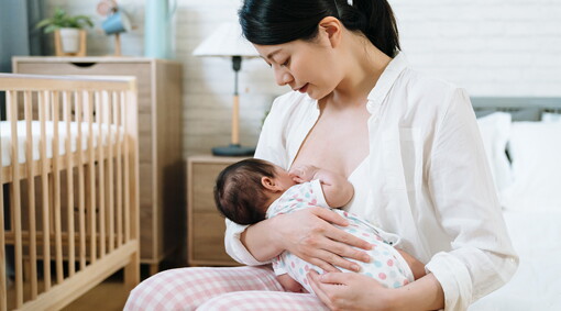 找回育兒自主權 餵母乳由媽媽自己決定